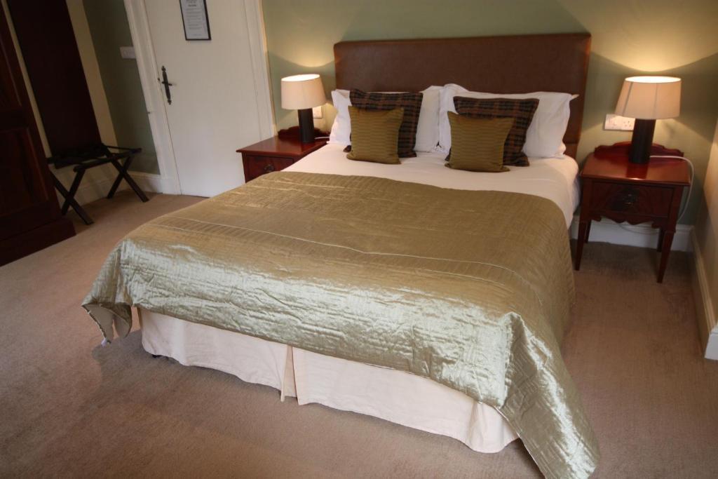 The Dibbinsdale Inn Bromborough Rum bild